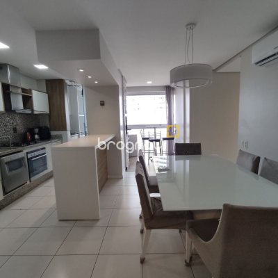 Apartamento com 100m², 3 quartos (sendo 1 suíte), 1 garagem, no bairro Capoeiras em Florianópolis
