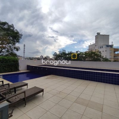 Apartamento com 100m², 3 quartos (sendo 1 suíte), 1 garagem, no bairro Capoeiras em Florianópolis