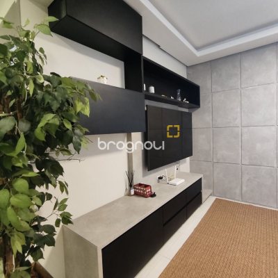 Apartamento com 100m², 3 quartos (sendo 1 suíte), 1 garagem, no bairro Capoeiras em Florianópolis
