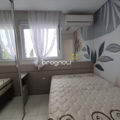 Apartamento com 100m², 3 quartos (sendo 1 suíte), 1 garagem, no bairro Capoeiras em Florianópolis