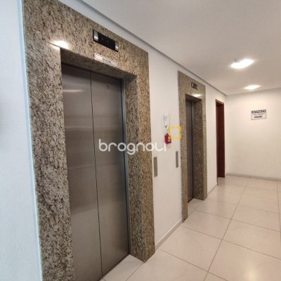 Apartamento com 100m², 3 quartos (sendo 1 suíte), 1 garagem, no bairro Capoeiras em Florianópolis