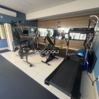 Apartamento com 78m², 3 quartos (sendo 1 suíte), 1 garagem, no bairro Centro em Florianópolis