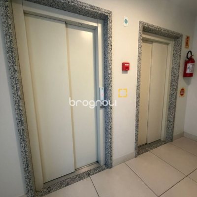 Apartamento com 78m², 3 quartos (sendo 1 suíte), 1 garagem, no bairro Centro em Florianópolis