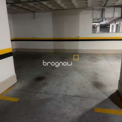Apartamento com 78m², 3 quartos (sendo 1 suíte), 1 garagem, no bairro Centro em Florianópolis