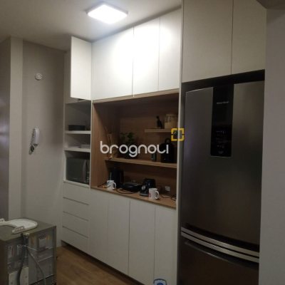 Apartamento com 101m², 4 quartos (sendo 1 suíte), 1 garagem, no bairro Carvoeira em Florianópolis