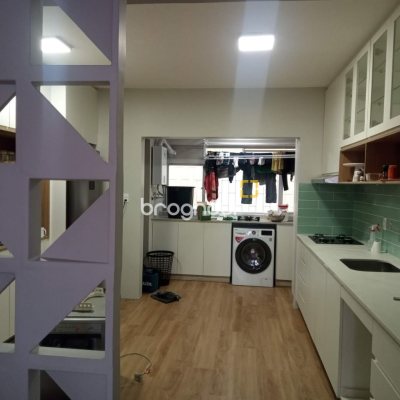 Apartamento com 101m², 4 quartos (sendo 1 suíte), 1 garagem, no bairro Carvoeira em Florianópolis
