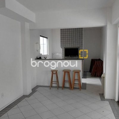 Apartamento com 63m², 2 quartos (sendo 1 suíte), 1 garagem, no bairro Itacorubi em Florianópolis
