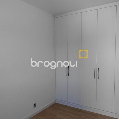 Apartamento com 63m², 2 quartos (sendo 1 suíte), 1 garagem, no bairro Itacorubi em Florianópolis