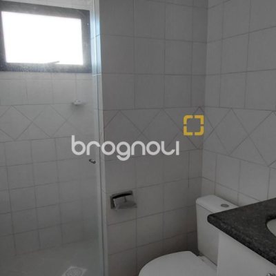 Apartamento com 63m², 2 quartos (sendo 1 suíte), 1 garagem, no bairro Itacorubi em Florianópolis