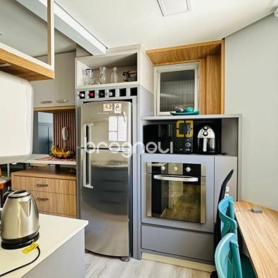 Apartamento com 96m², 3 quartos (sendo 1 suíte), 1 garagem, no bairro Trindade em Florianópolis