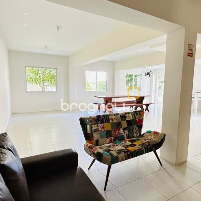Apartamento com 96m², 3 quartos (sendo 1 suíte), 1 garagem, no bairro Trindade em Florianópolis