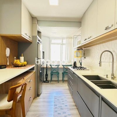 Apartamento com 96m², 3 quartos (sendo 1 suíte), 1 garagem, no bairro Trindade em Florianópolis