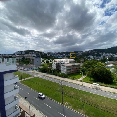 Cobertura com 501m², 4 quartos (sendo 3 suítes), 3 garagens, no bairro Trindade em Florianópolis