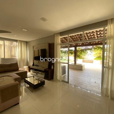 Cobertura com 501m², 4 quartos (sendo 3 suítes), 3 garagens, no bairro Trindade em Florianópolis