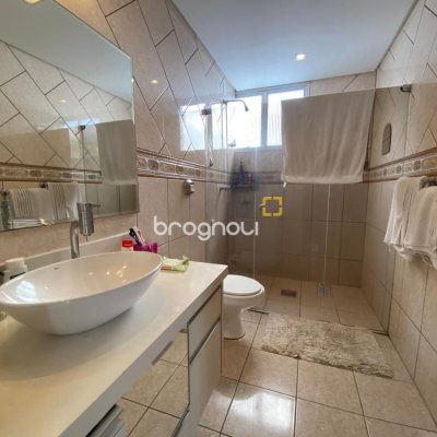 Cobertura com 501m², 4 quartos (sendo 3 suítes), 3 garagens, no bairro Trindade em Florianópolis