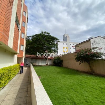 Cobertura com 501m², 4 quartos (sendo 3 suítes), 3 garagens, no bairro Trindade em Florianópolis