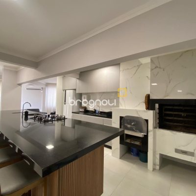 Cobertura com 501m², 4 quartos (sendo 3 suítes), 3 garagens, no bairro Trindade em Florianópolis