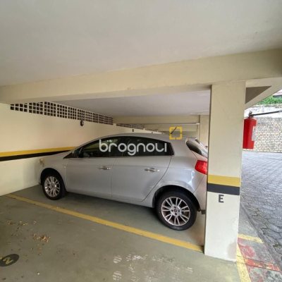 Cobertura com 501m², 4 quartos (sendo 3 suítes), 3 garagens, no bairro Trindade em Florianópolis