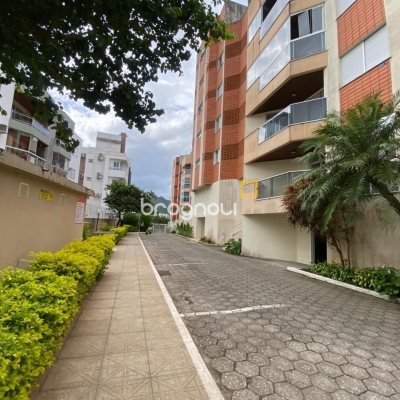 Cobertura com 501m², 4 quartos (sendo 3 suítes), 3 garagens, no bairro Trindade em Florianópolis