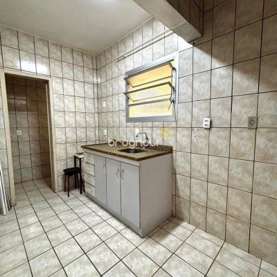 Apartamento com 59m², 2 quartos, no bairro Centro em Florianópolis