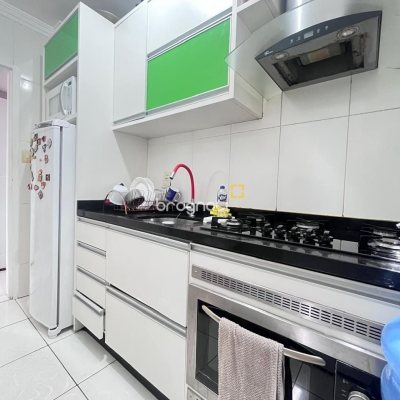 Apartamento com 54m², 1 quarto, no bairro Coqueiros em Florianópolis