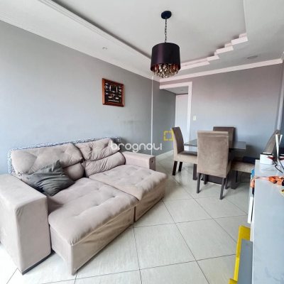 Apartamento com 54m², 1 quarto, no bairro Coqueiros em Florianópolis