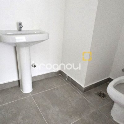 Sala com 25m², 1 garagem, no bairro Vargem Pequena em Florianópolis