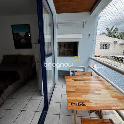 Apartamento com 28m², 1 quarto, no bairro Canasvieiras em Florianópolis