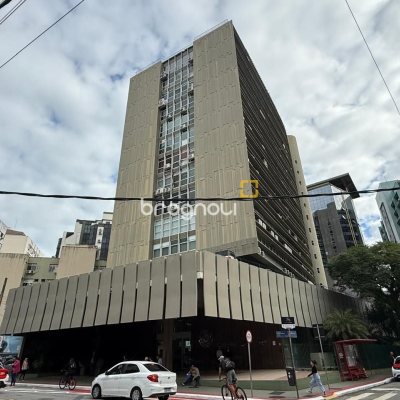 Sala com 40m², no bairro Centro em Florianópolis