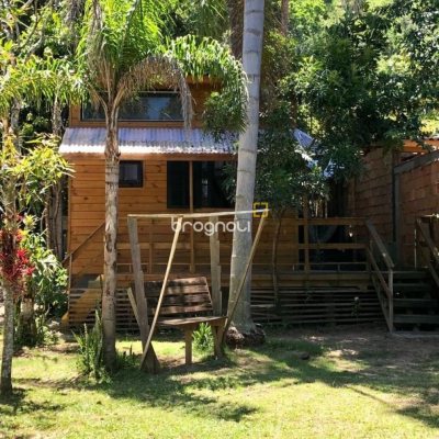 Casa com 80m², 3 quartos, 4 garagens, no bairro Campeche em Florianópolis