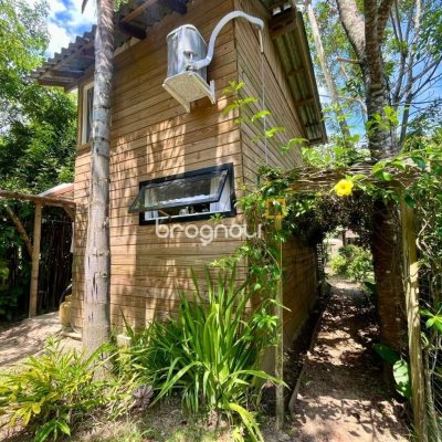 Casa com 80m², 3 quartos, 4 garagens, no bairro Campeche em Florianópolis