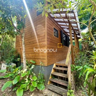 Casa com 80m², 3 quartos, 4 garagens, no bairro Campeche em Florianópolis