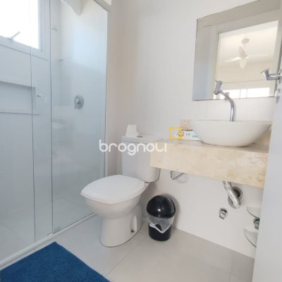 Apartamento com 72m², 3 quartos (sendo 1 suíte), 1 garagem, no bairro Ingleses em Florianópolis