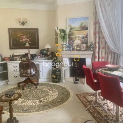 Casa com 269m², 3 quartos (sendo 2 suítes), 6 garagens, no bairro Jurerê em Florianópolis