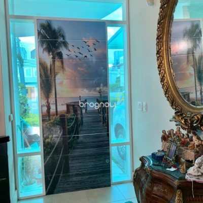Casa com 269m², 3 quartos (sendo 2 suítes), 6 garagens, no bairro Jurerê em Florianópolis