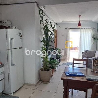 Apartamento com 74m², 3 quartos (sendo 1 suíte), 1 garagem, no bairro Ingleses em Florianópolis