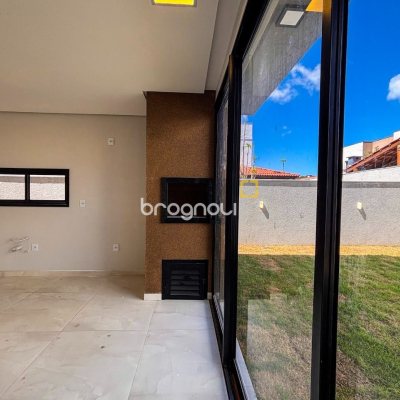 Casa com 157m², 3 quartos (sendo 1 suíte), 1 garagem, no bairro Rio Vermelho em Florianópolis