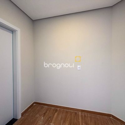 Casa com 157m², 3 quartos (sendo 1 suíte), 1 garagem, no bairro Rio Vermelho em Florianópolis