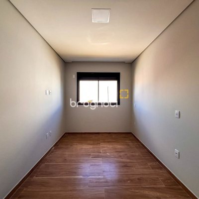 Casa com 157m², 3 quartos (sendo 1 suíte), 1 garagem, no bairro Rio Vermelho em Florianópolis