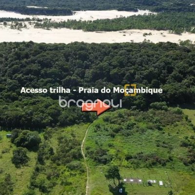 Casa com 157m², 3 quartos (sendo 1 suíte), 1 garagem, no bairro Rio Vermelho em Florianópolis