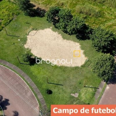 Casa com 177m², 3 quartos (sendo 3 suítes), 2 garagens, no bairro Rio Vermelho em Florianópolis