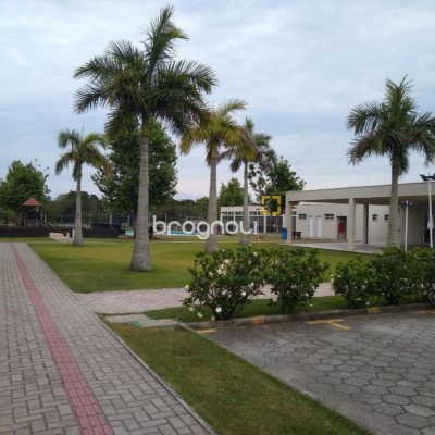Apartamento com 78m², 2 quartos, 2 garagens, no bairro Vargem do Bom Jesus em Florianópolis