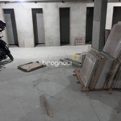 Apartamento com 78m², 2 quartos (sendo 1 suíte), 1 garagem, no bairro Barreiros em São José