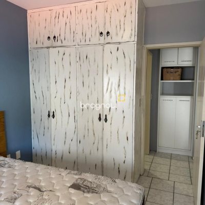 Apartamento com 43m², 1 quarto, 1 garagem, no bairro Carvoeira em Florianópolis