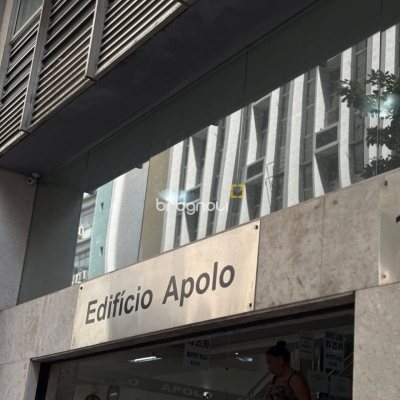Sala com 71m², no bairro Centro em Florianópolis