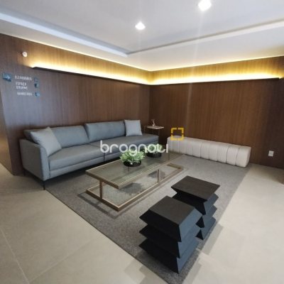 Apartamento com 176m², 3 quartos (sendo 3 suítes), 3 garagens, no bairro Cacupé em Florianópolis