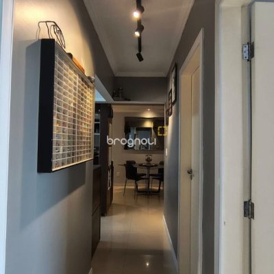 Apartamento com 74m², 3 quartos, 1 garagem, no bairro Capoeiras em Florianópolis