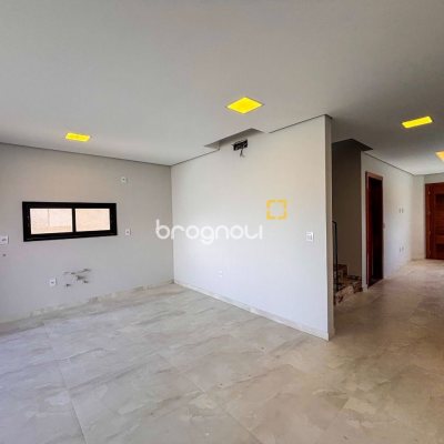 Casa com 156m², 3 quartos (sendo 1 suíte), 1 garagem, no bairro Rio Vermelho em Florianópolis