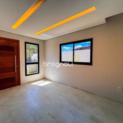Casa com 156m², 3 quartos (sendo 1 suíte), 1 garagem, no bairro Rio Vermelho em Florianópolis