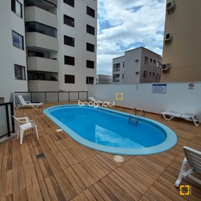 Apartamento com 108m², 3 quartos (sendo 1 suíte), 1 garagem, no bairro Balneário em Florianópolis